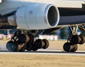 UAE Plane Makes Emergency Landing At Multan Airport | propakistani.pk