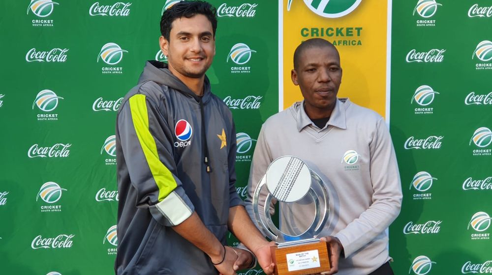 Haider Ali receiving man of the match award