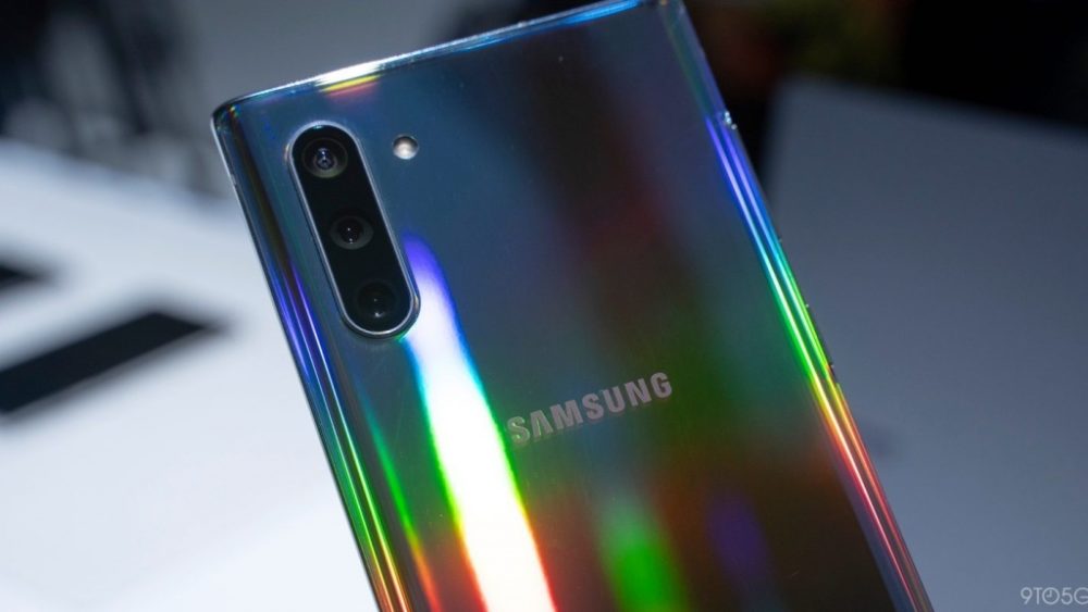 Samsung Reportedly Working On a Cheaper Galaxy Fold & Note 10