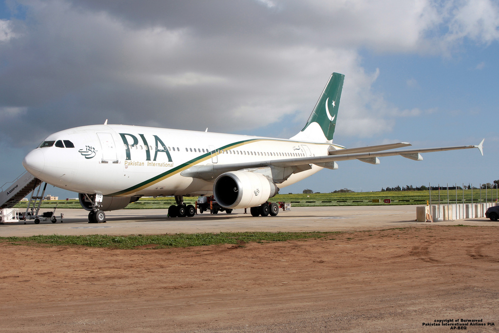 PIA Staff Removes British Citizen from Flight Following Attempt to Bribe Officials