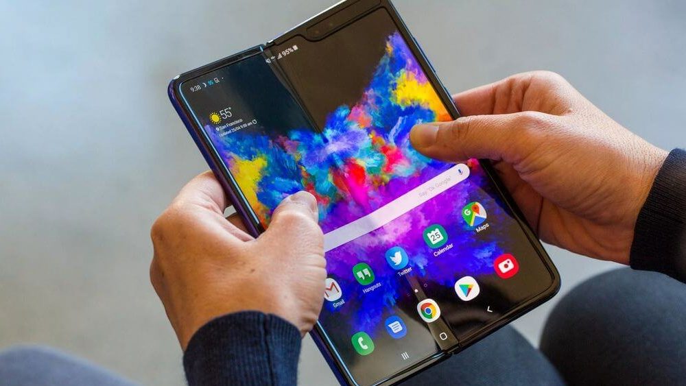 Samsung Galaxy Fold Durability Test Reveals a Tough Hinge and Weak Display