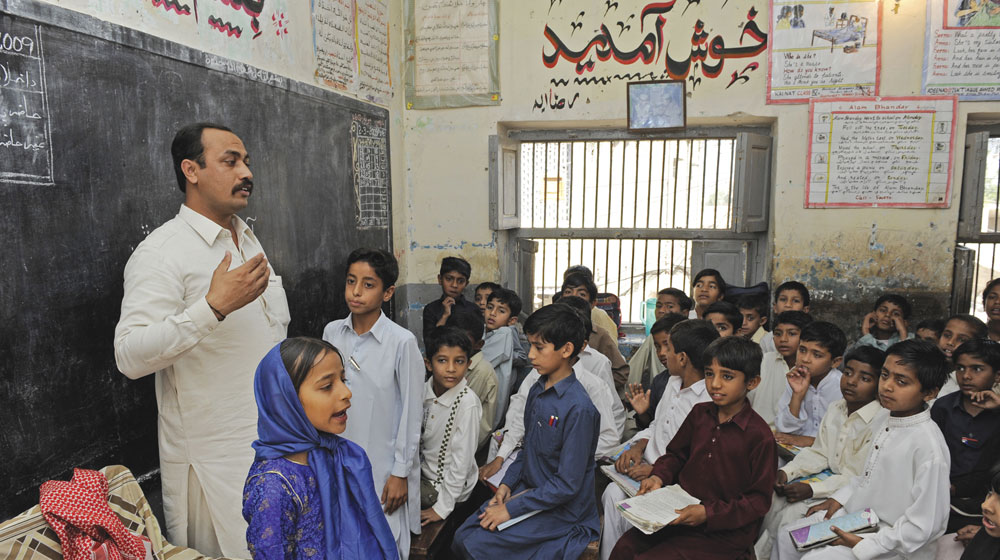 Punjab Govt to Regularize All Contract Teachers