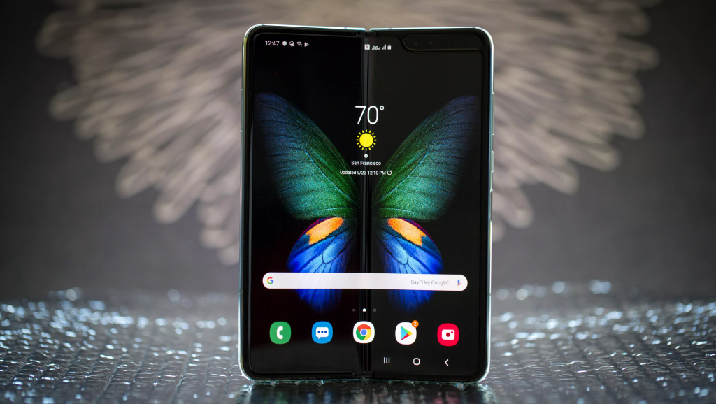 Samsung Wants to Sell More Foldable Phones by 2020
