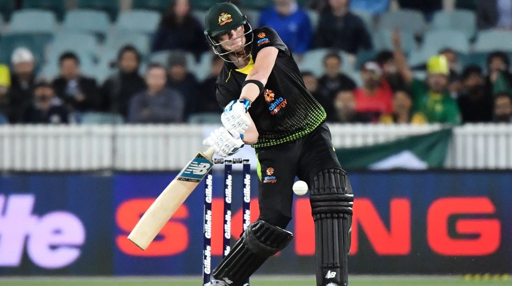 Iftikhar Heroics in Vain as Smith Powers Australia to Victory in 2nd T20I