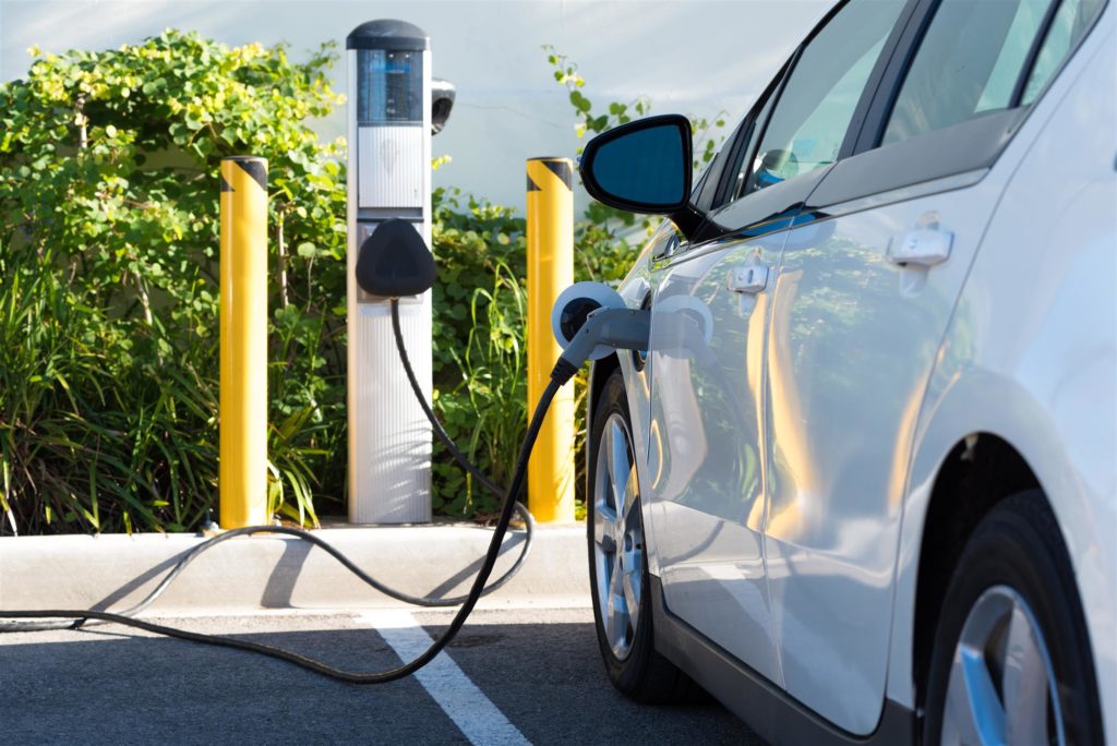 Govt to Issue a New SRO to Bring More Electric Vehicles to Pakistan