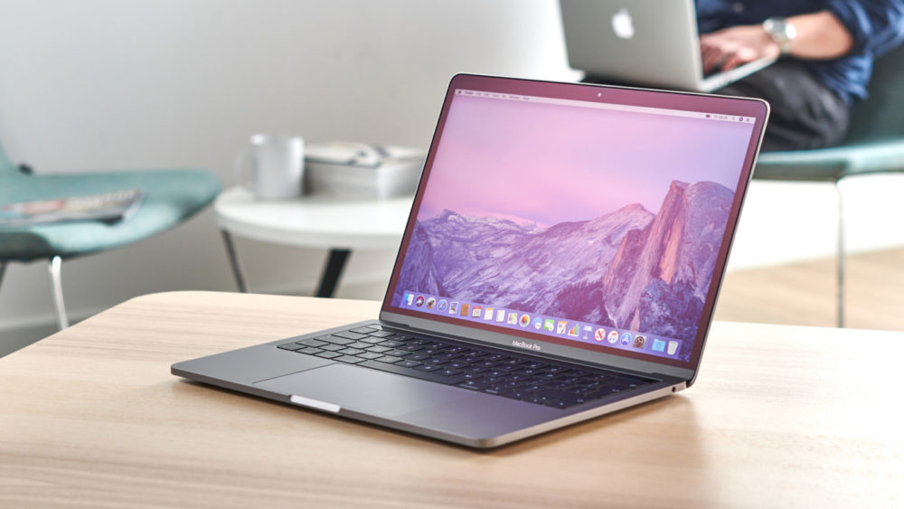 Apple Macbooks With A14 Chips to Debut on November 17: Leak