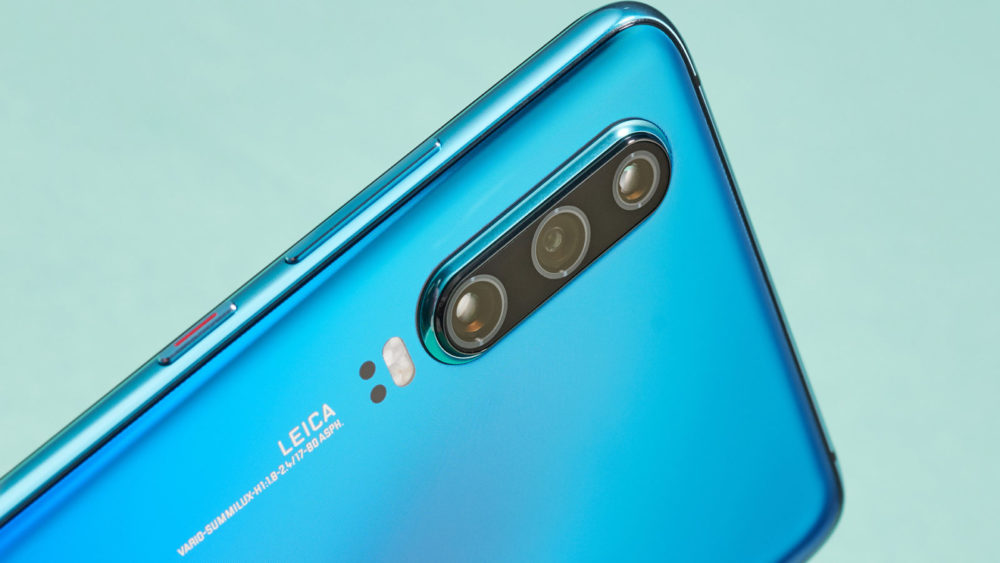 Huawei P40 To Feature a Samsung-Like Design [Leak]