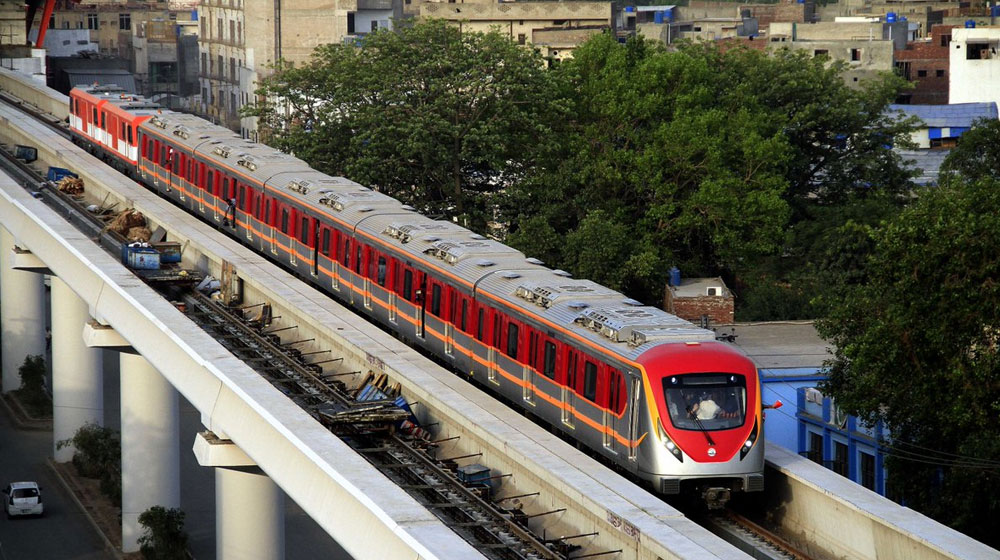 Govt Announces Orange Line Metro Train Fare for Passengers