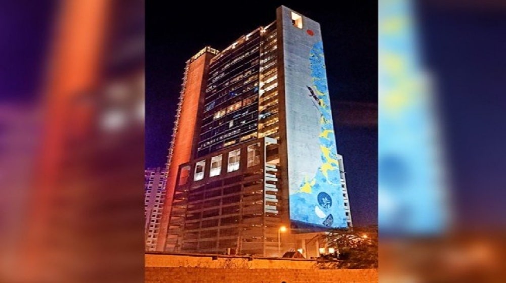 World’s Tallest Art Mural Unveiled in Karachi