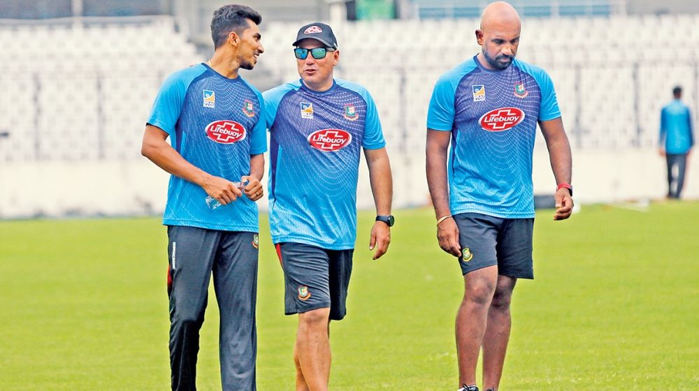 Bangladesh Head Coach Rejects BCB Excuse That He Doesn’t Want to Tour Pakistan