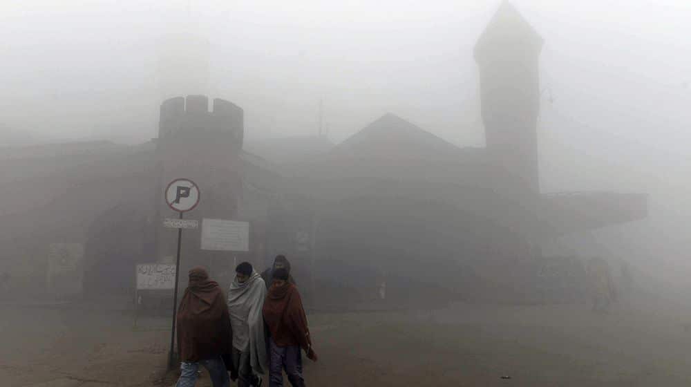 Lahore Witnesses Its Coldest Morning in 70 Years