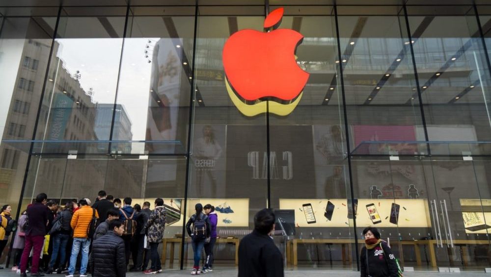 Apple is Shutting Down All Stores & Offices in China Temporarily