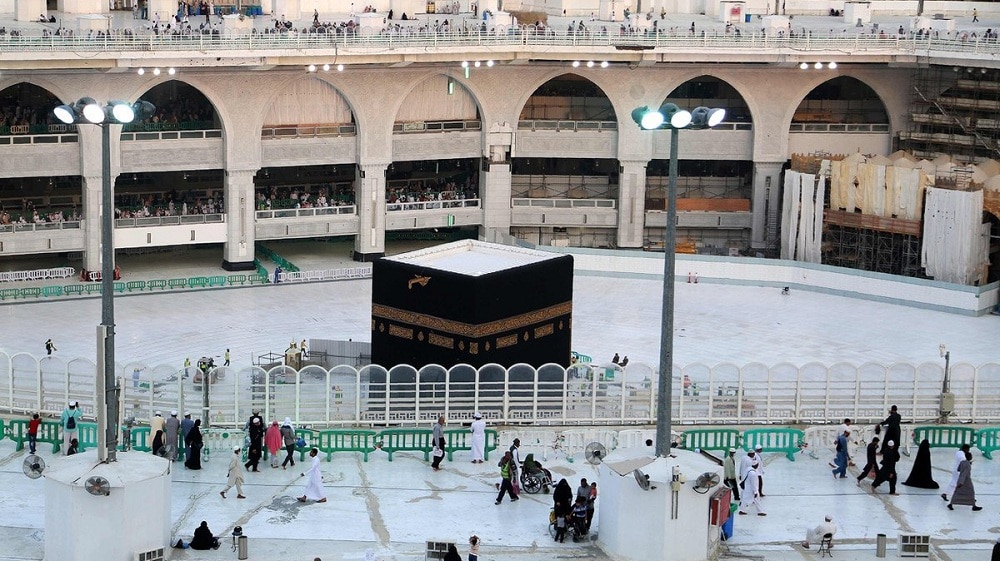 Saudi Govt Shuts Down Holy Kaaba Courtyard, Zam Zam Well for Everyone