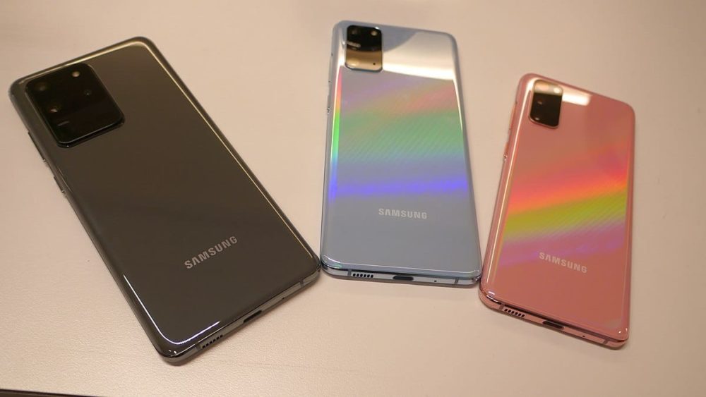 Samsung Forced to Cut Smartphone Part Orders by 50%
