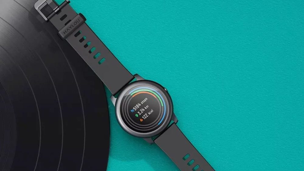Xiaomi’s Latest Smartwatch is Dirt Cheap With A Boatload of Features