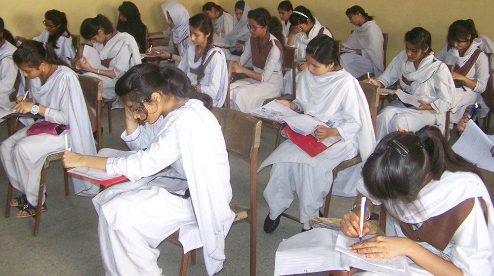 Sindh Mulling Over Postponing Exams This Year