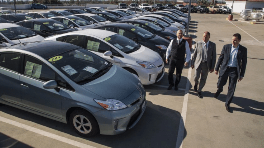 Toyota Recalls 752,000 Prius Models Due to Faulty Software