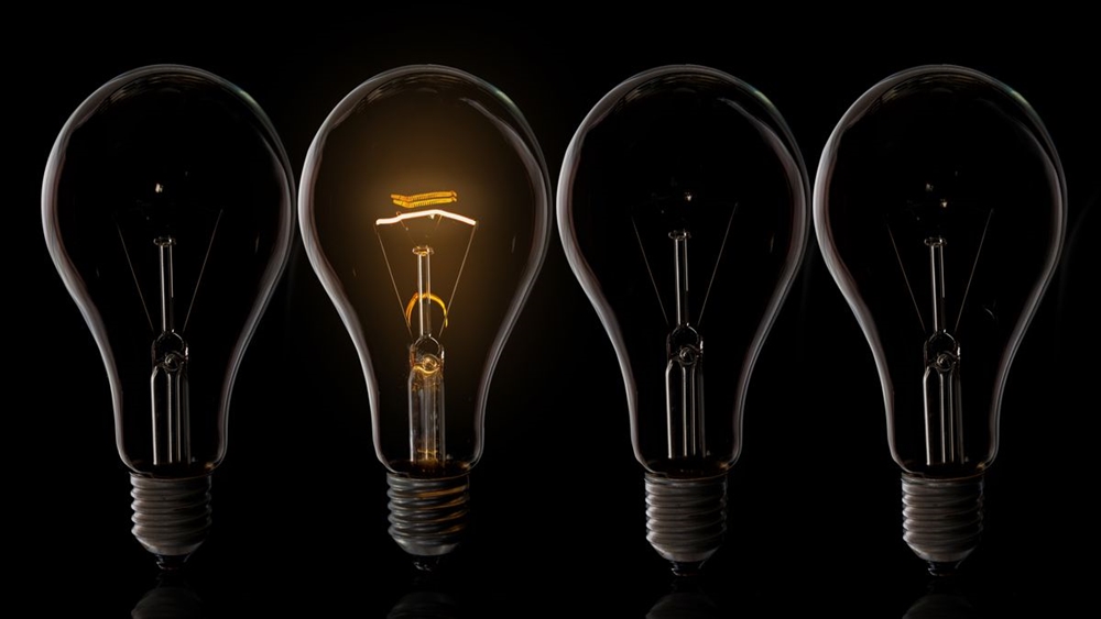 Hackers Can Now Spy On You Using Light Bulbs