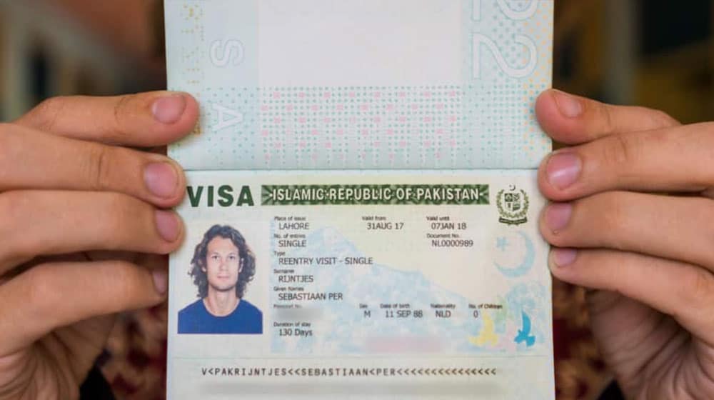 Govt Extends Visa Validity for Foreigners Currently in Pakistan