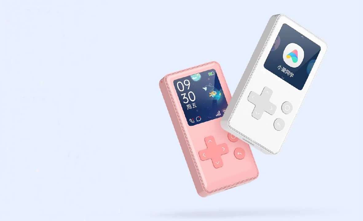 Xiaomi Crowdfunds a Gameboy-like Phone for Kids