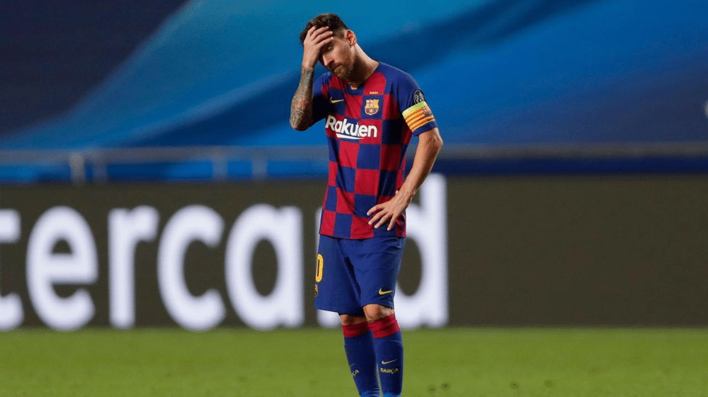 Lionel Messi Hands in Transfer Request to Barcelona