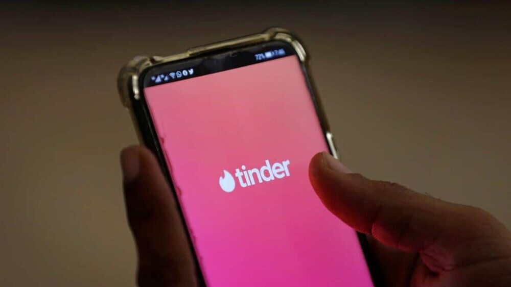 Popular Dating App Tinder to Discuss Moderation With PTA
