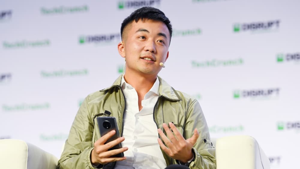 OnePlus Co-Founder Carl Pei is Leaving to Start His Own Venture: Report