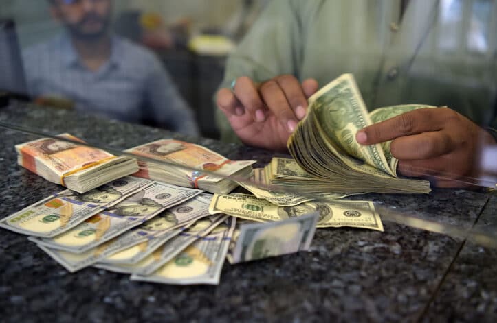Dollar Collapse | ProPakistani