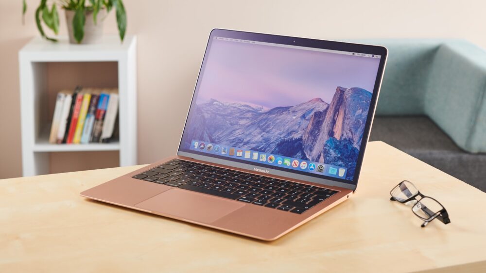 Apple Launches MacBook Air With Its Own M1 Chip Starting at $1000