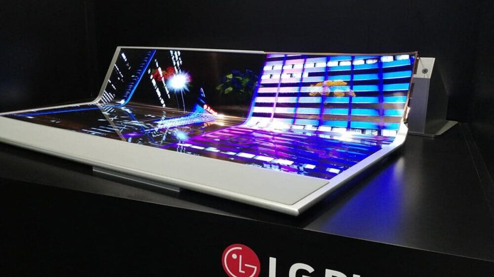 LG Patents a Unique-Looking Rollable Laptop