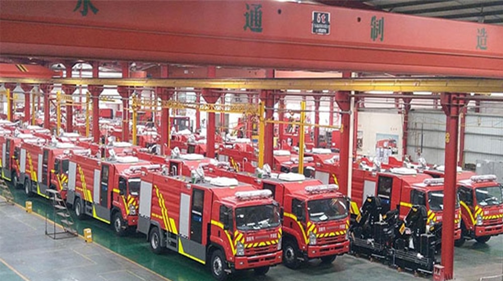 Fire Trucks Arrive From China | Karachi | ProPakistani