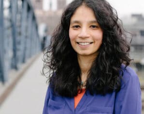 Asifa Akhtar Wins German Award For Research | ProPakistani
