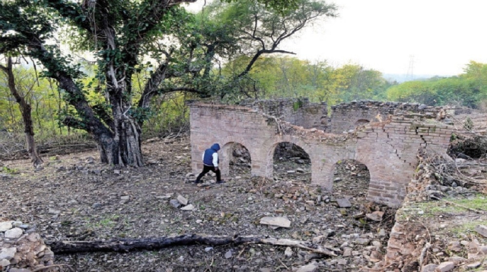 CDA to Restore Century-Old Mosque at Shakarparian