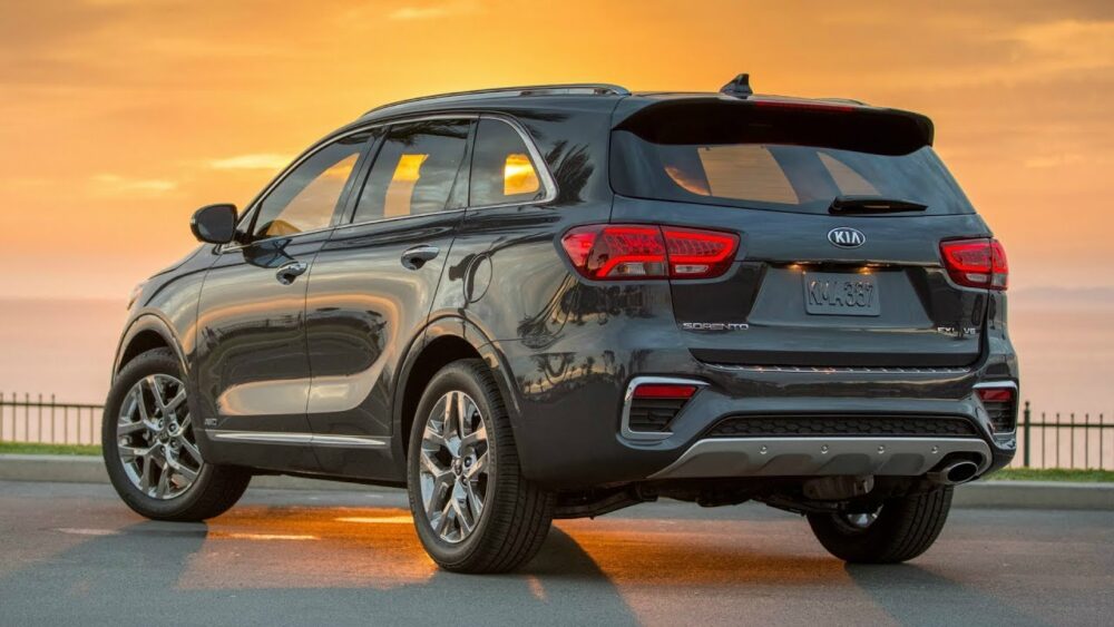 Kia Sorento Variants and Price Leak in Detail Days Before Launch in Pakistan