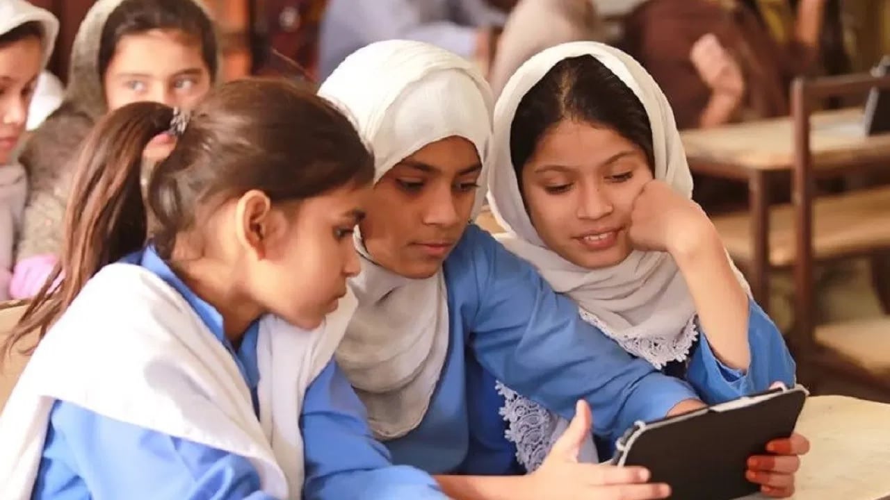 Govt to Introduce STEM Education in KP Schools