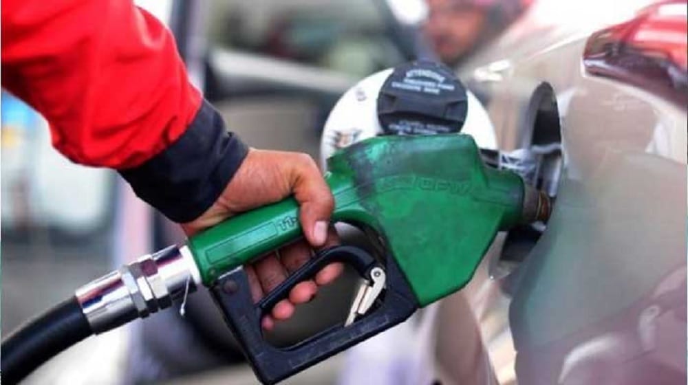 OGRA Team Inspects Petrol Filling Stations to Check Quality, Measurement & Rates