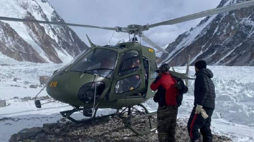 Pakistan Army Rescues Polish Climber From K2