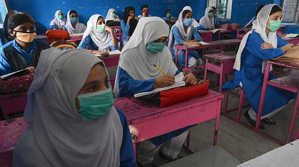 Govt Announces Decision on School Closure in High-Risk Areas