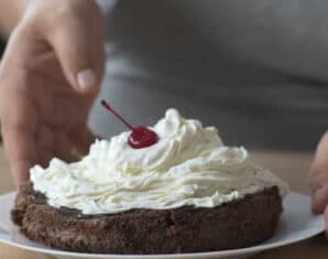 Sugar Reduces Dietary Intake | ProPakistani