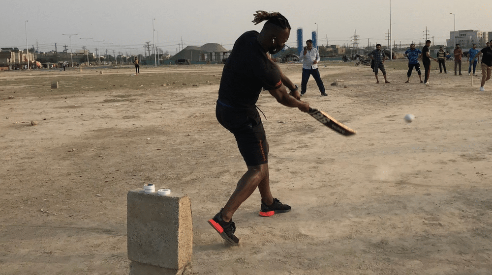 Darren Sammy Enjoys Tape Ball Cricket With Fans in Lahore [Video]