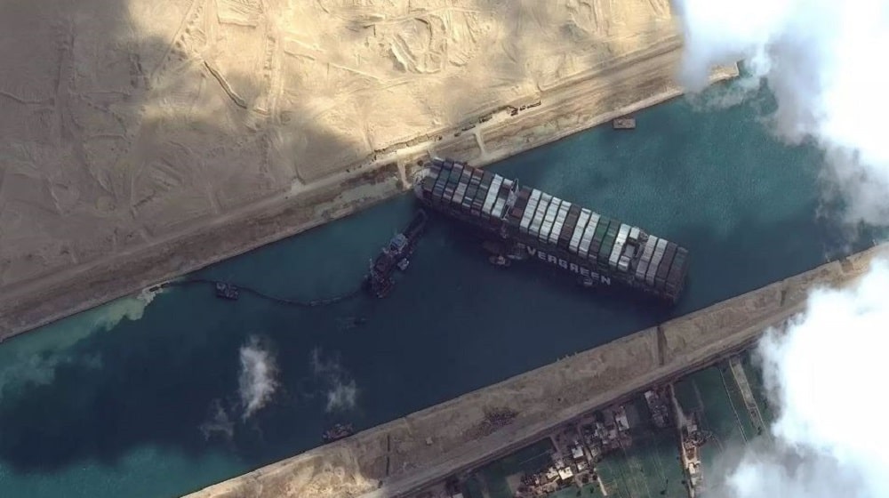 Here’s How Full Moon Helped Move the Stuck Ship from Suez Canal