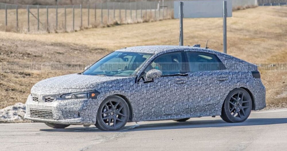11th Gen Honda Civic Spotted in Camouflage
