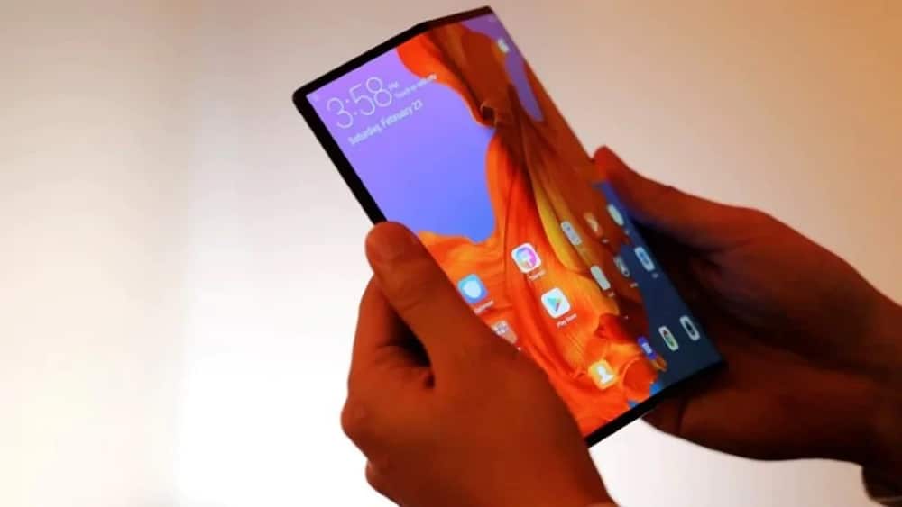 Huawei is Planning to Launch 3 Foldable Phones: Report