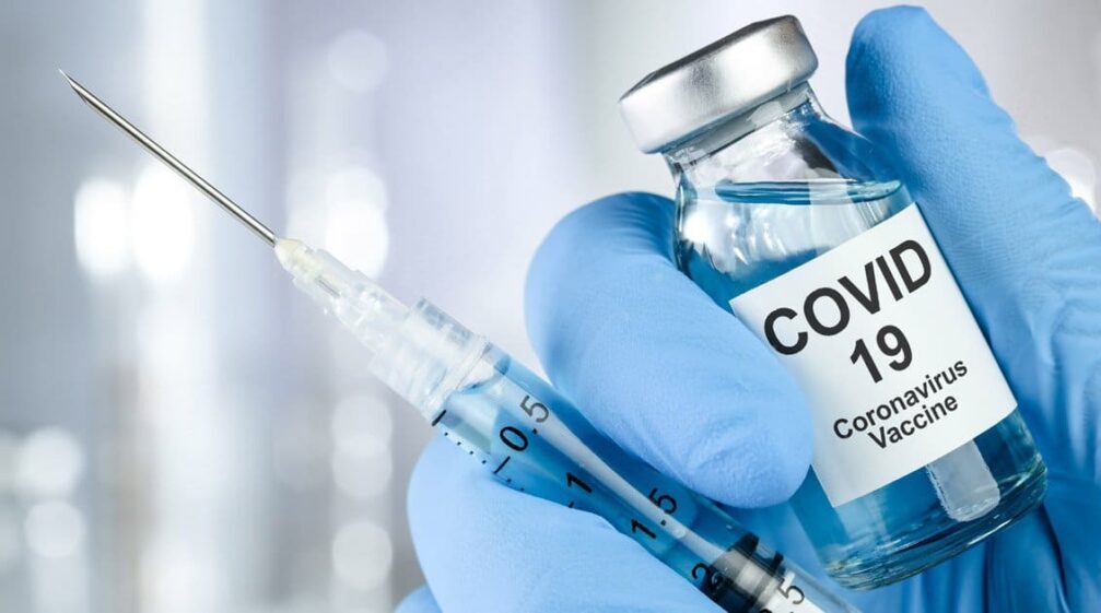 Netizens Demand Priority COVID-19 Vaccinations for Tax Filers