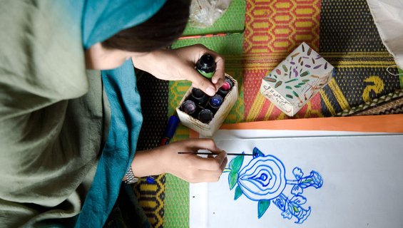 Women Entrepreneurs in E-commerce Help Bridging the Gender Gap in Pakistan