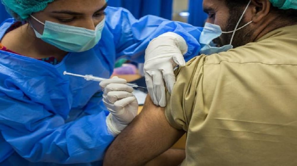 Sindh’s Public & Private Employees Will Lose Their Jobs for Refusing Vaccination