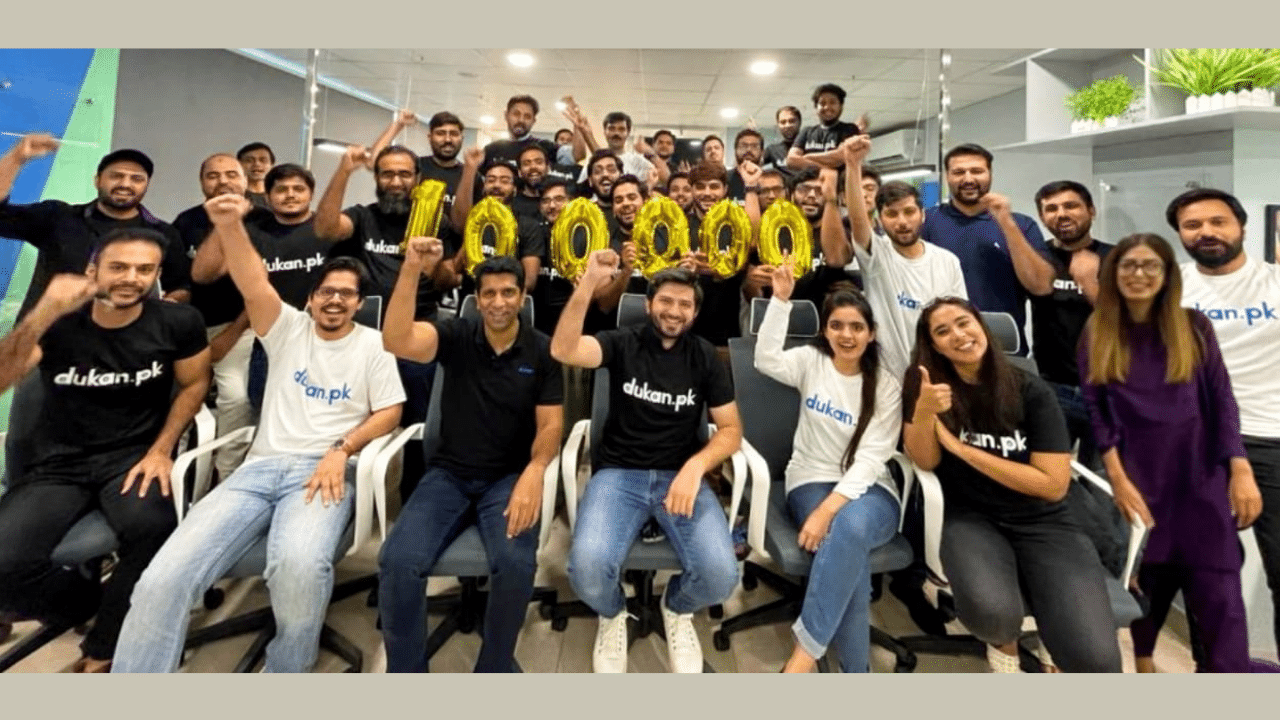 Dukan Clocks 100,000 E-Commerce Stores Created by Local Sellers on its App