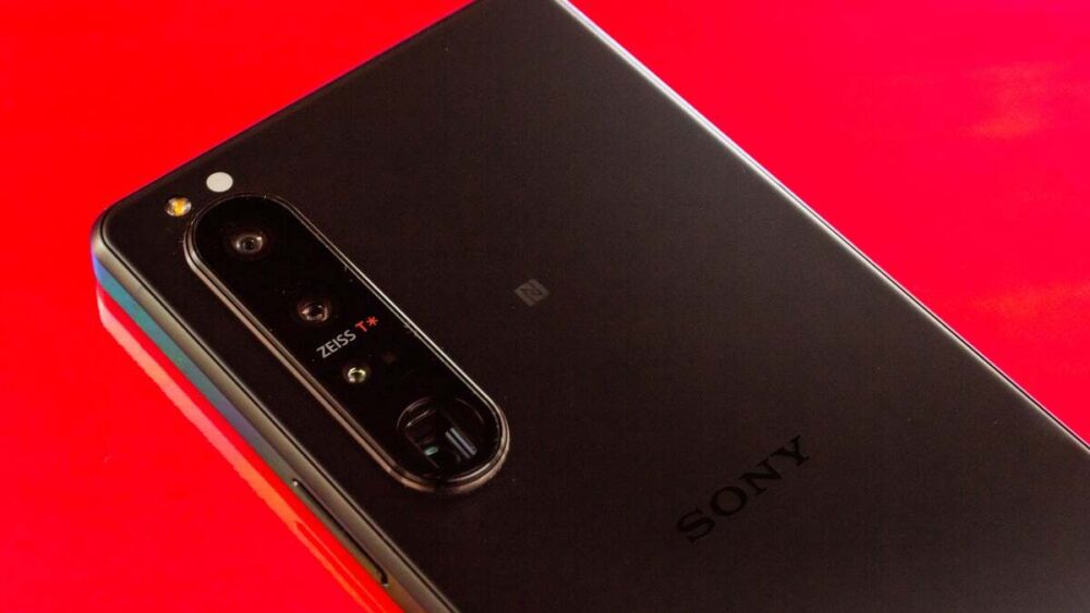 Sony is Launching New Xperia Phones on October 26