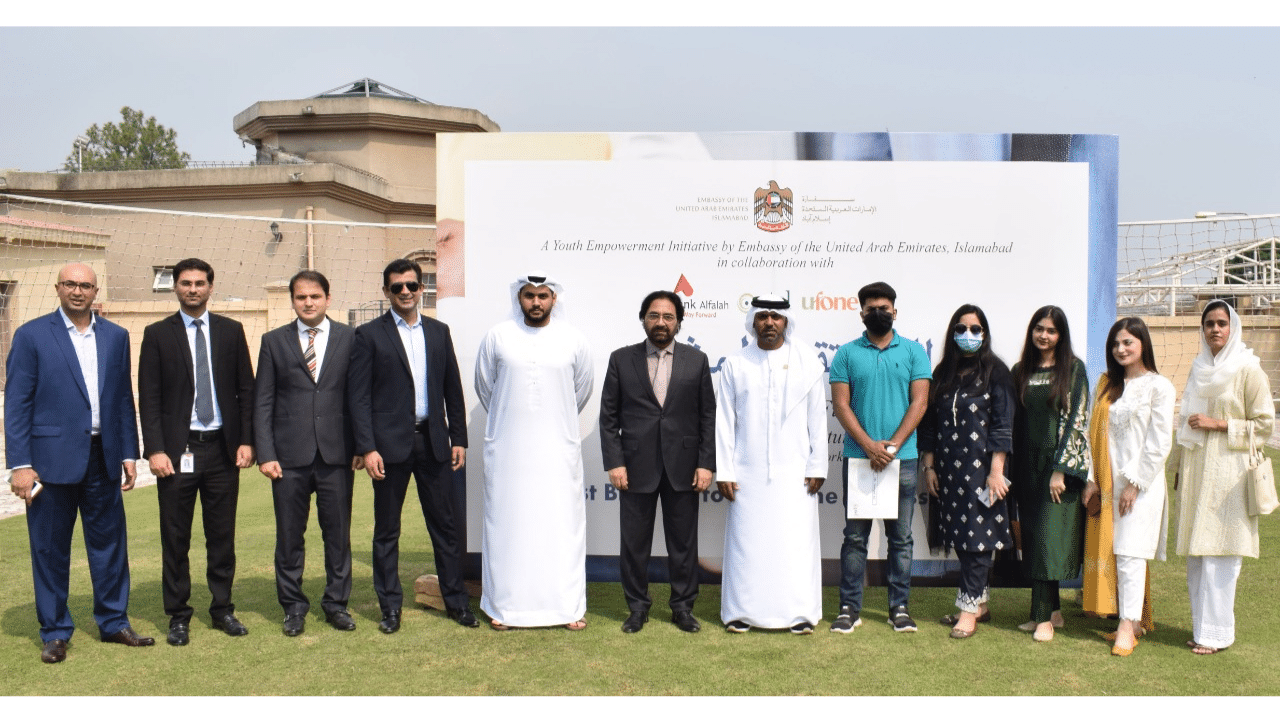 UAE Embassy’s Youth Internship Program ‘Brightening the Future’ Concludes in Islamabad