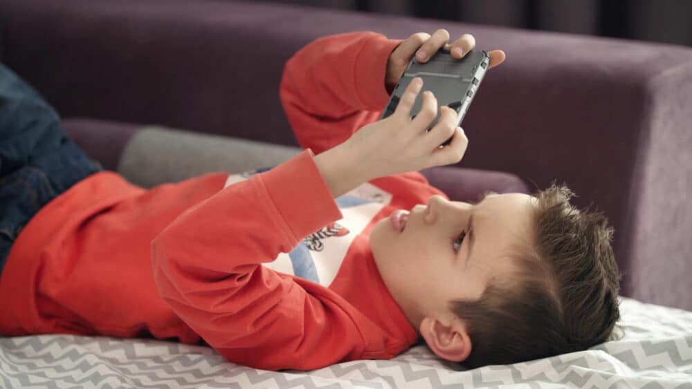Study Shows That More Screen Time Doesn’t Directly Harm Kids